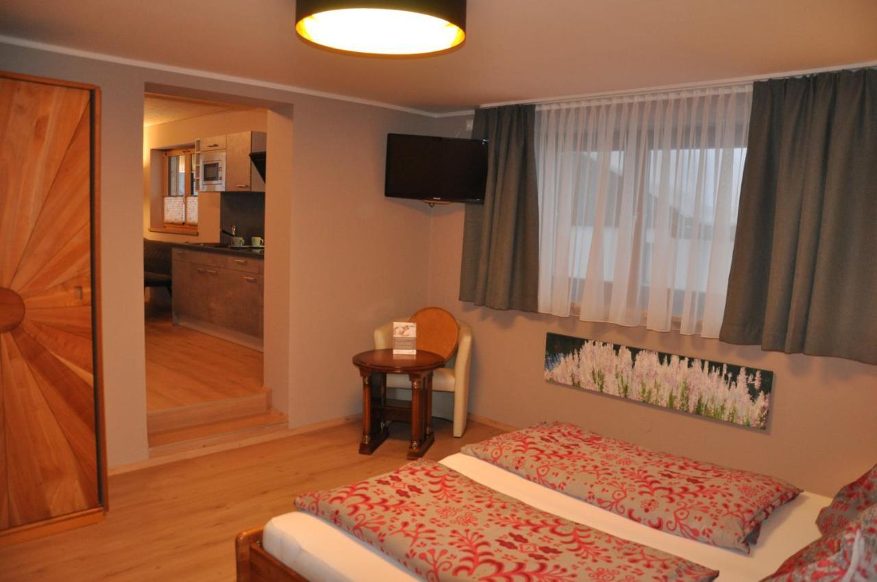 Erdhaeuser Und Apartments Mit Seeblick Und Alleinlage 바이센제 외부 사진