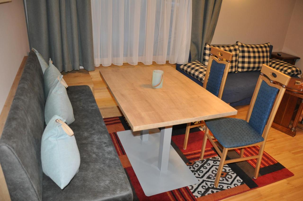 Erdhaeuser Und Apartments Mit Seeblick Und Alleinlage 바이센제 외부 사진